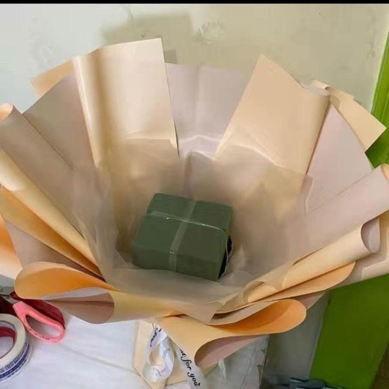 DIY 材料包花束外殼（香檳米），內附花泥